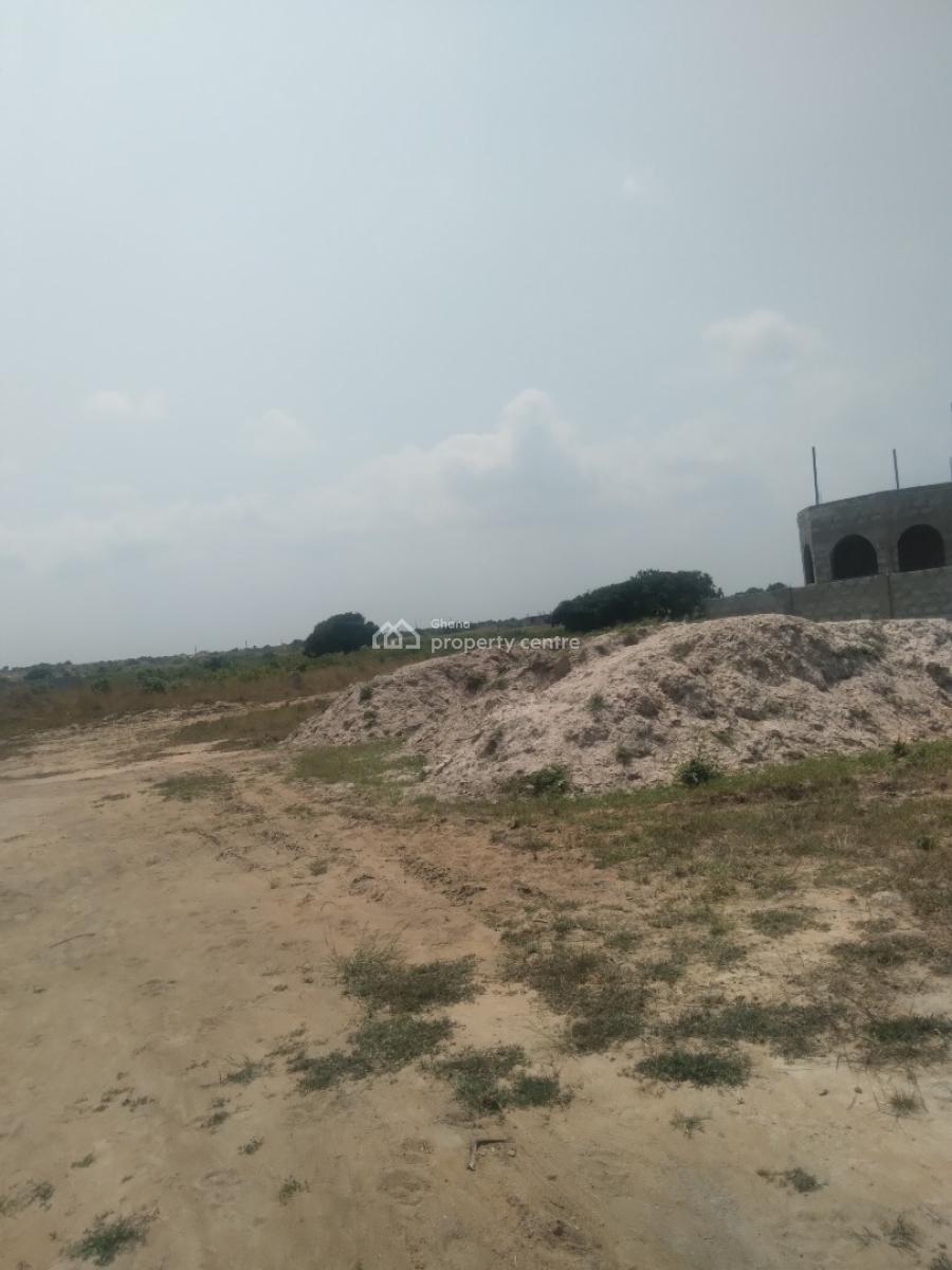 Secure and Accessible Plot 70x100ft, Dawhenya, Accra Metropolitan, Accra, Residential Land for Sale
