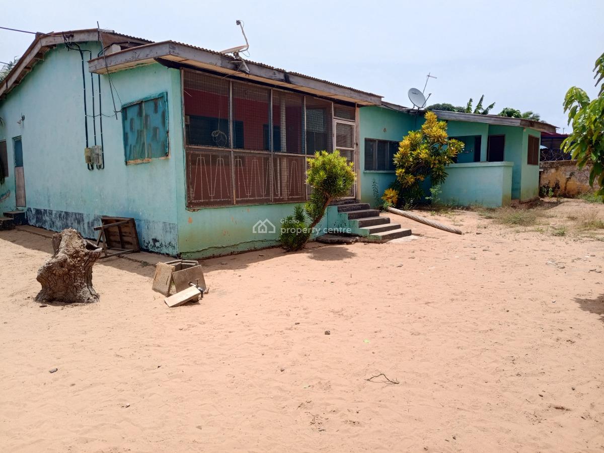 3 Bedroom Plus Outhouse, Dansoman Datus, Abelemkpe, Accra, Detached Bungalow for Sale