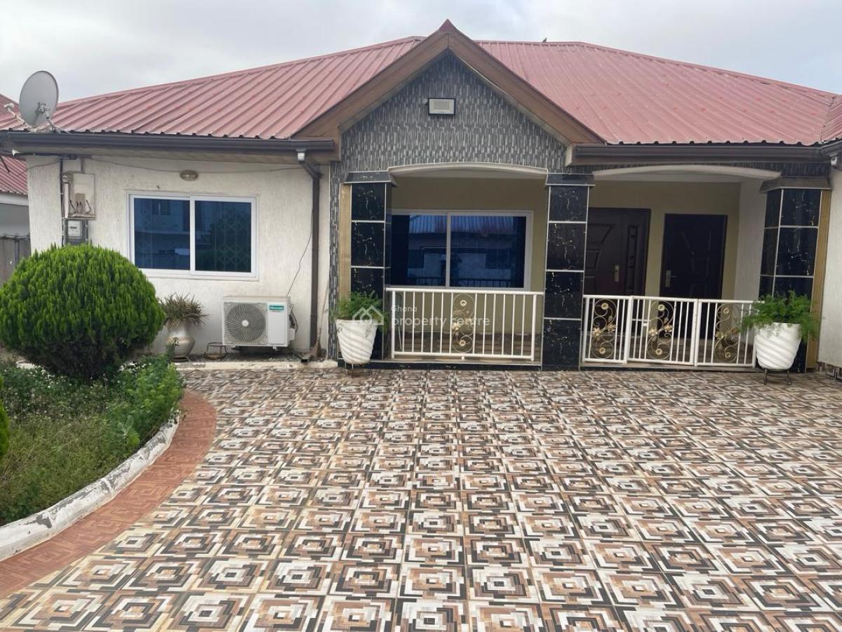Titled 4 Master Bedroom House, Franco Estates Area, Pokuase (pokoasi), Ga West Municipal, Accra, Detached Bungalow for Sale