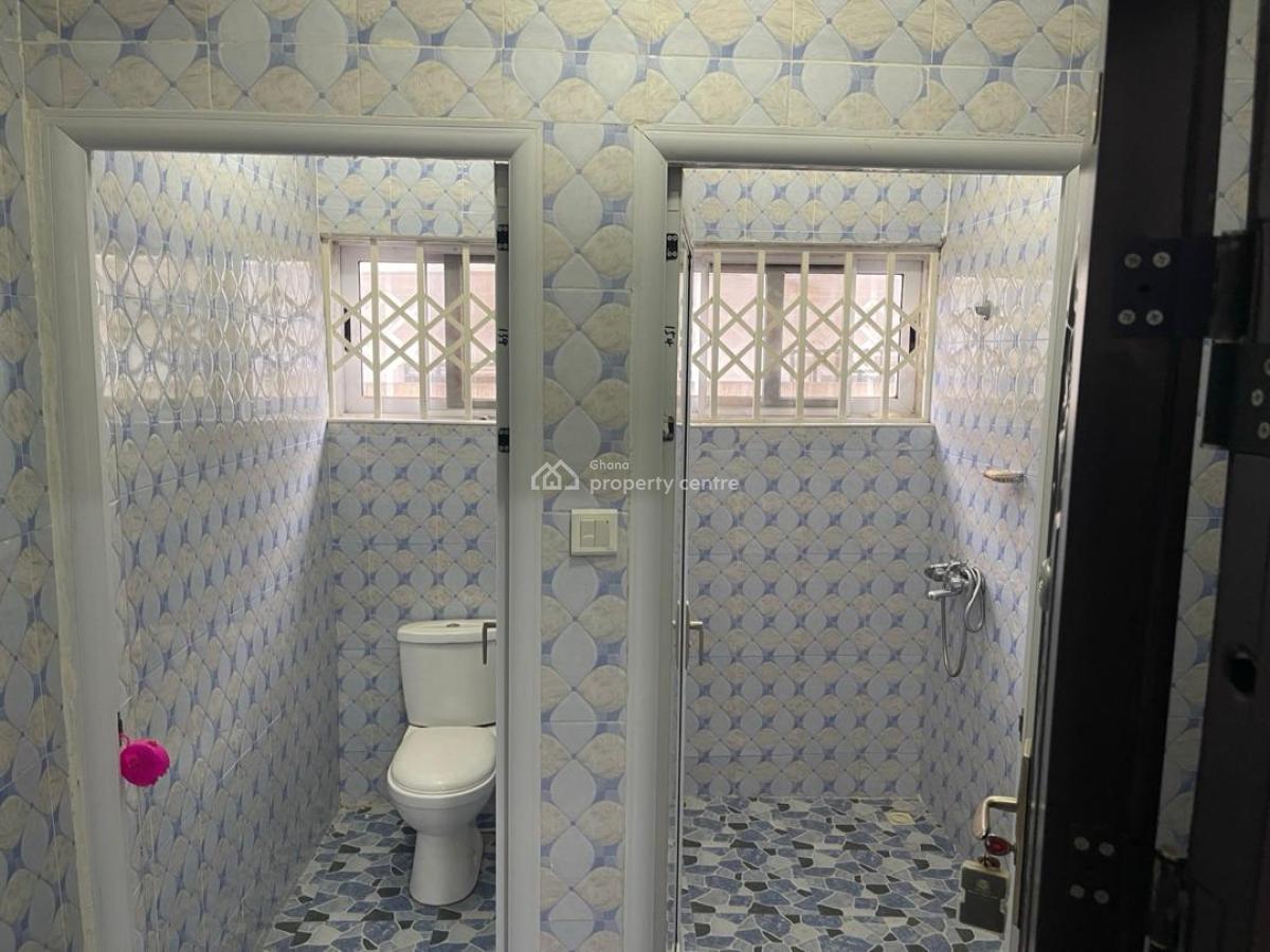 Titled 4 Master Bedroom House, Franco Estates Area, Pokuase (pokoasi), Ga West Municipal, Accra, Detached Bungalow for Sale