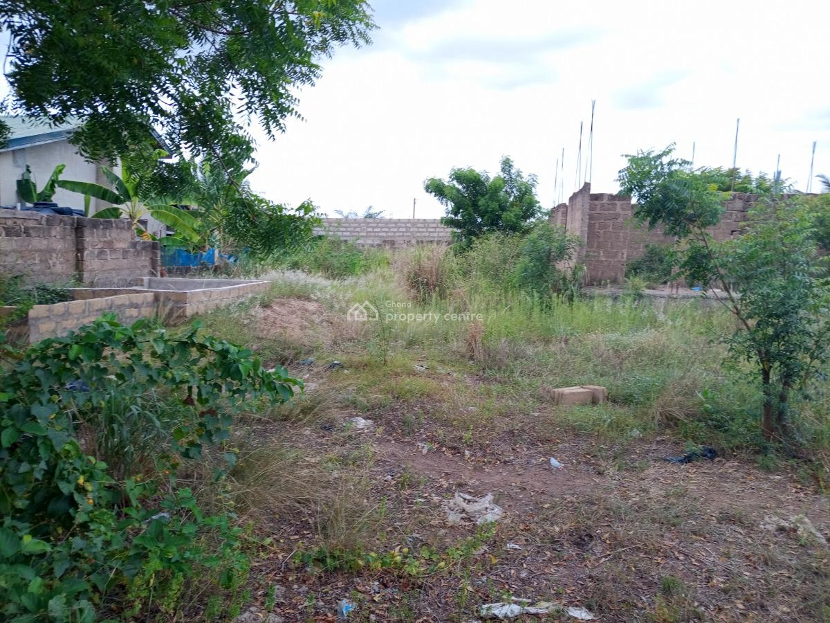2master Brm at Lintel Level at Nsakina, Ablekuma Accra, Ablekuma Manhean Nsakina Route, Ga Central Municipal, Accra, Detached Bungalow for Sale