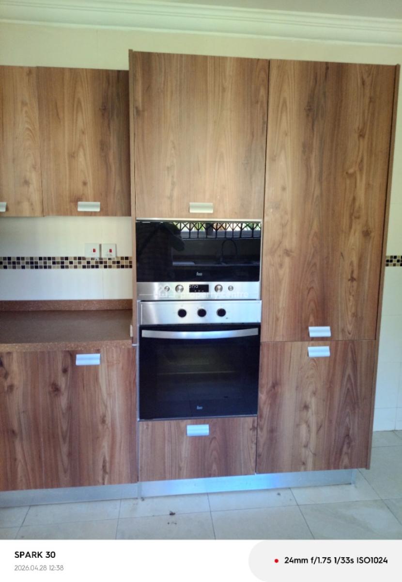 4 Bedrooms, Cantonment Bank Hospital Area, Cantonments, Accra, Detached Duplex for Rent