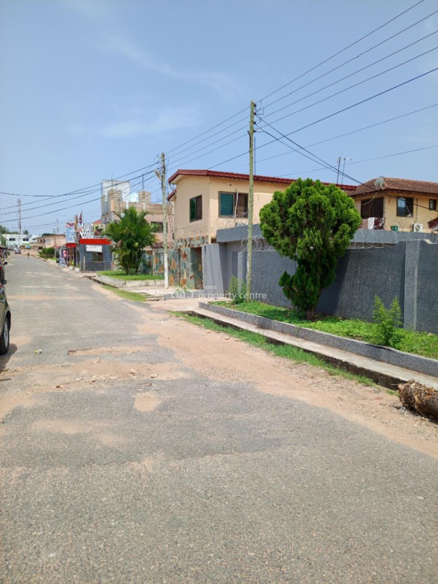Commercial 2 & Half Plots. Close to Main Road, St. Theresas School Area, Avenor Area, Accra, Land for Sale