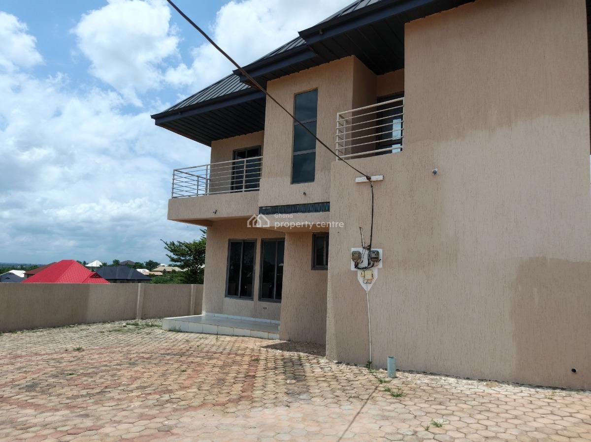 4 Bedrooms, Ejisu Donaso, Ejisu-juaben Municipal, Ashanti, House for Sale
