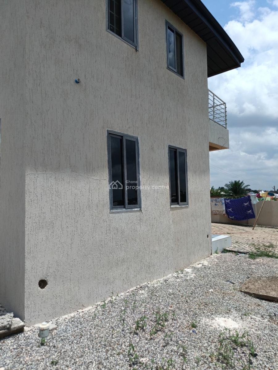 4 Bedrooms, Ejisu Donaso, Ejisu-juaben Municipal, Ashanti, House for Sale