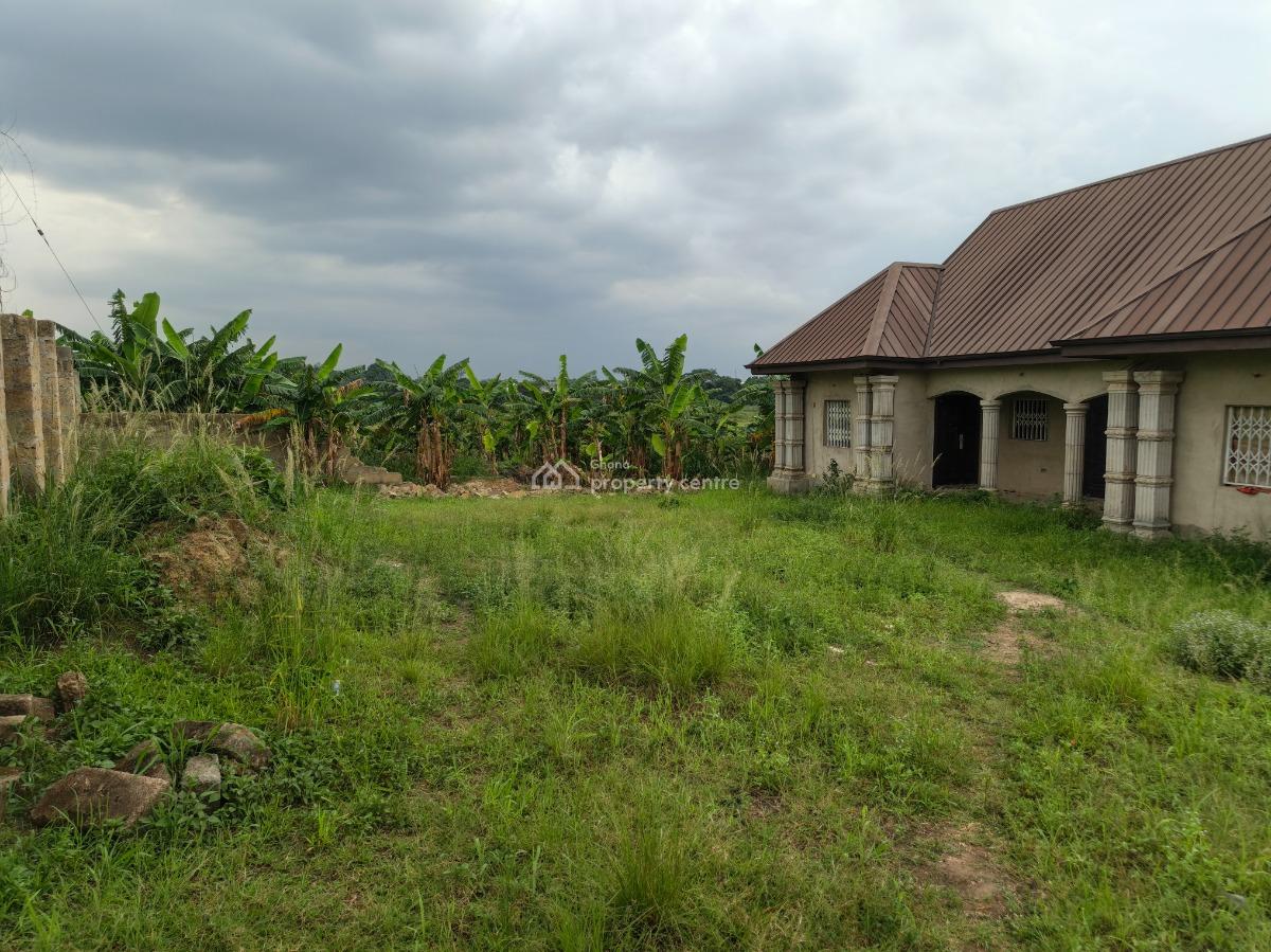 3 Bedrooms, Ejisu Besease K Lebi, Ejisu-juaben Municipal, Ashanti, House for Sale