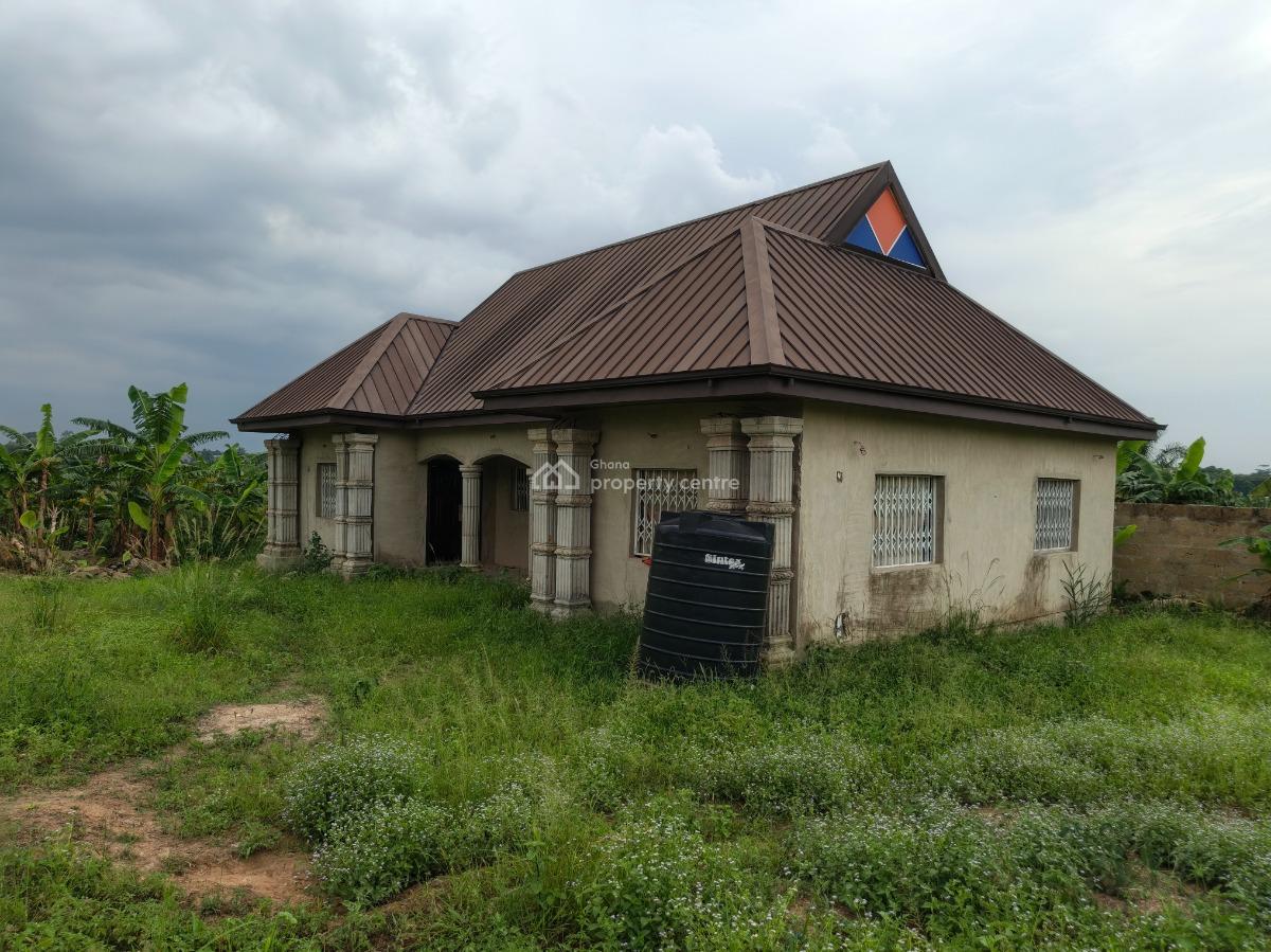 3 Bedrooms, Ejisu Besease K Lebi, Ejisu-juaben Municipal, Ashanti, House for Sale
