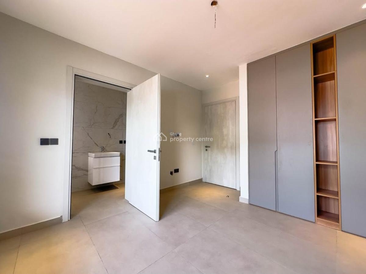 5 Bedroom House with Pool and Boys Quarters, Accra Metropolitan, Accra, House for Sale