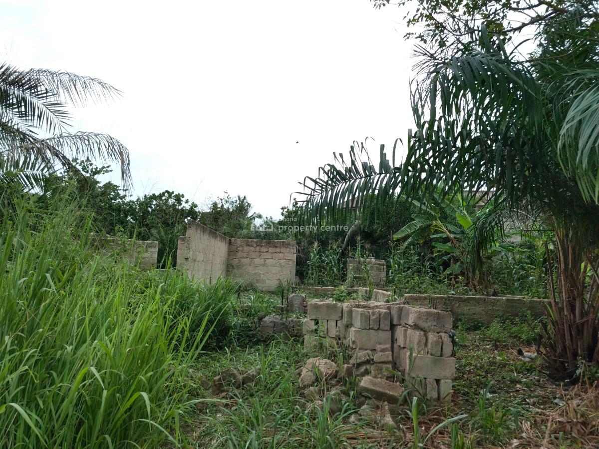 Hostel Plot/ Land., Between Ayeduase and Kotei,twumduase, Knust., Kumasi Metropolitan, Ashanti, Commercial Land for Sale