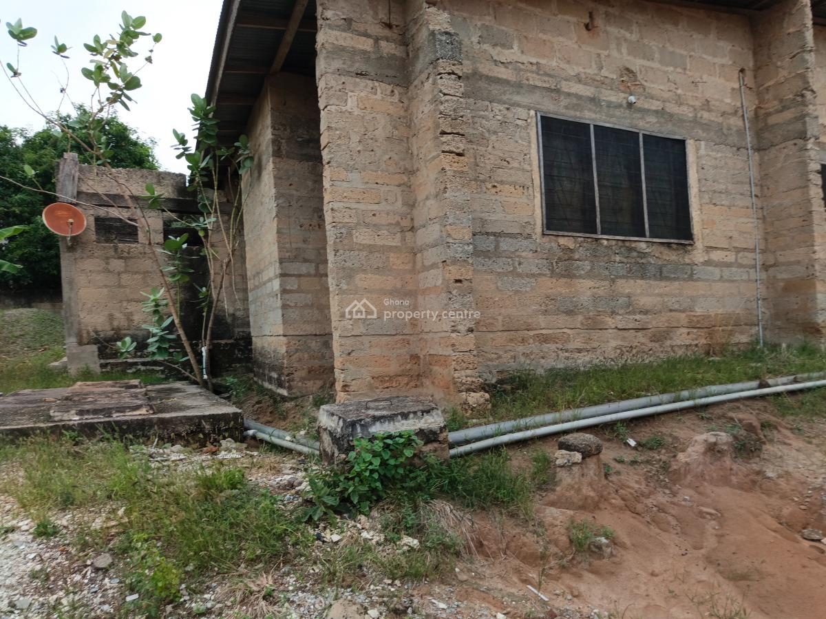 Hostel Plot/ Land   ( Knust), Ayeduase, Kotei,twumduase Near Knust., Kumasi Metropolitan, Ashanti, Mixed-use Land for Sale