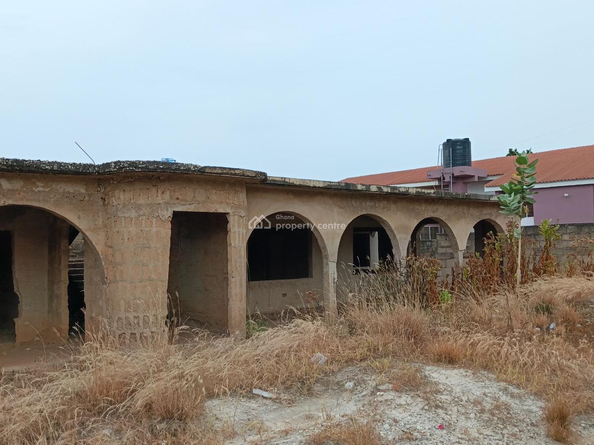 Hostel Plot / Land, Twumduase, Near Ayeduase, Boadi. Knust, Kumasi Metropolitan, Ashanti, Commercial Land for Sale