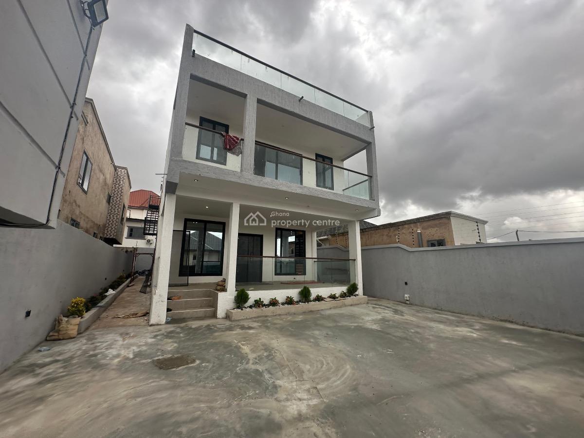 4 Bedroom House with Boys Quarters Selling -- Kwabenya Acp Area, Acp Estates, Kwabenya, Ga East Municipal, Accra, Detached Duplex for Sale