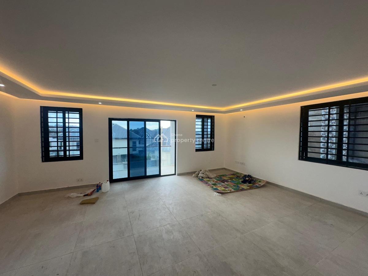 4 Bedroom House with Boys Quarters Selling -- Kwabenya Acp Area, Acp Estates, Kwabenya, Ga East Municipal, Accra, Detached Duplex for Sale