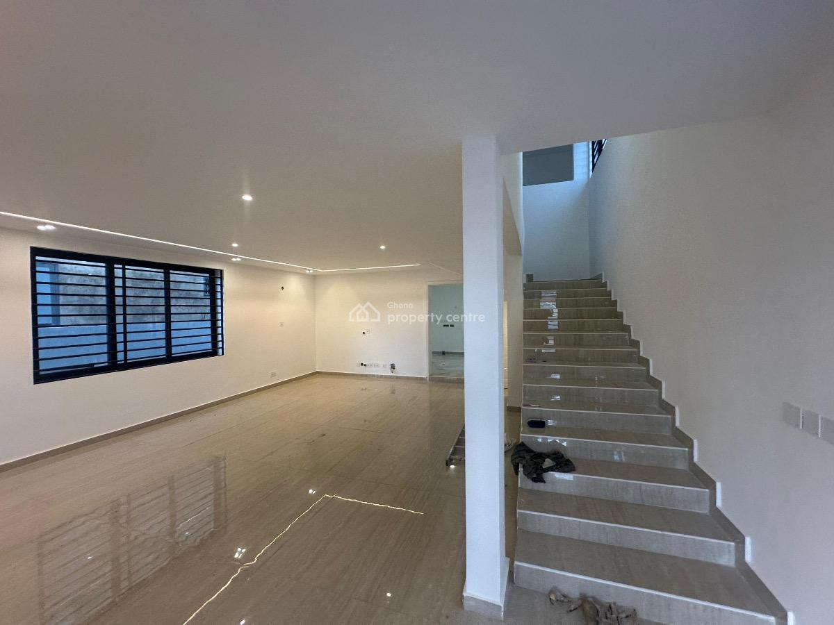 4 Bedroom House with Boys Quarters Selling -- Kwabenya Acp Area, Acp Estates, Kwabenya, Ga East Municipal, Accra, Detached Duplex for Sale