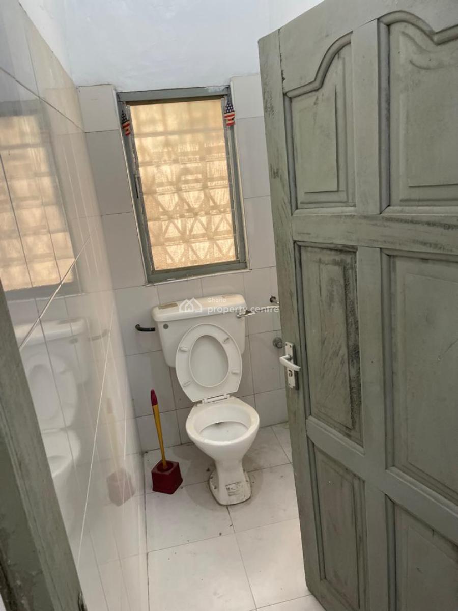 2- Bedrooms, Osu Oxford Street Papaya, Osu, Accra, Apartment for Rent