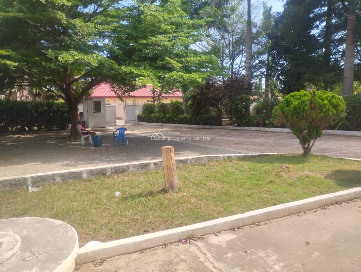 Executive 4 Bedrooms, Dzorwulu, Accra, House for Rent