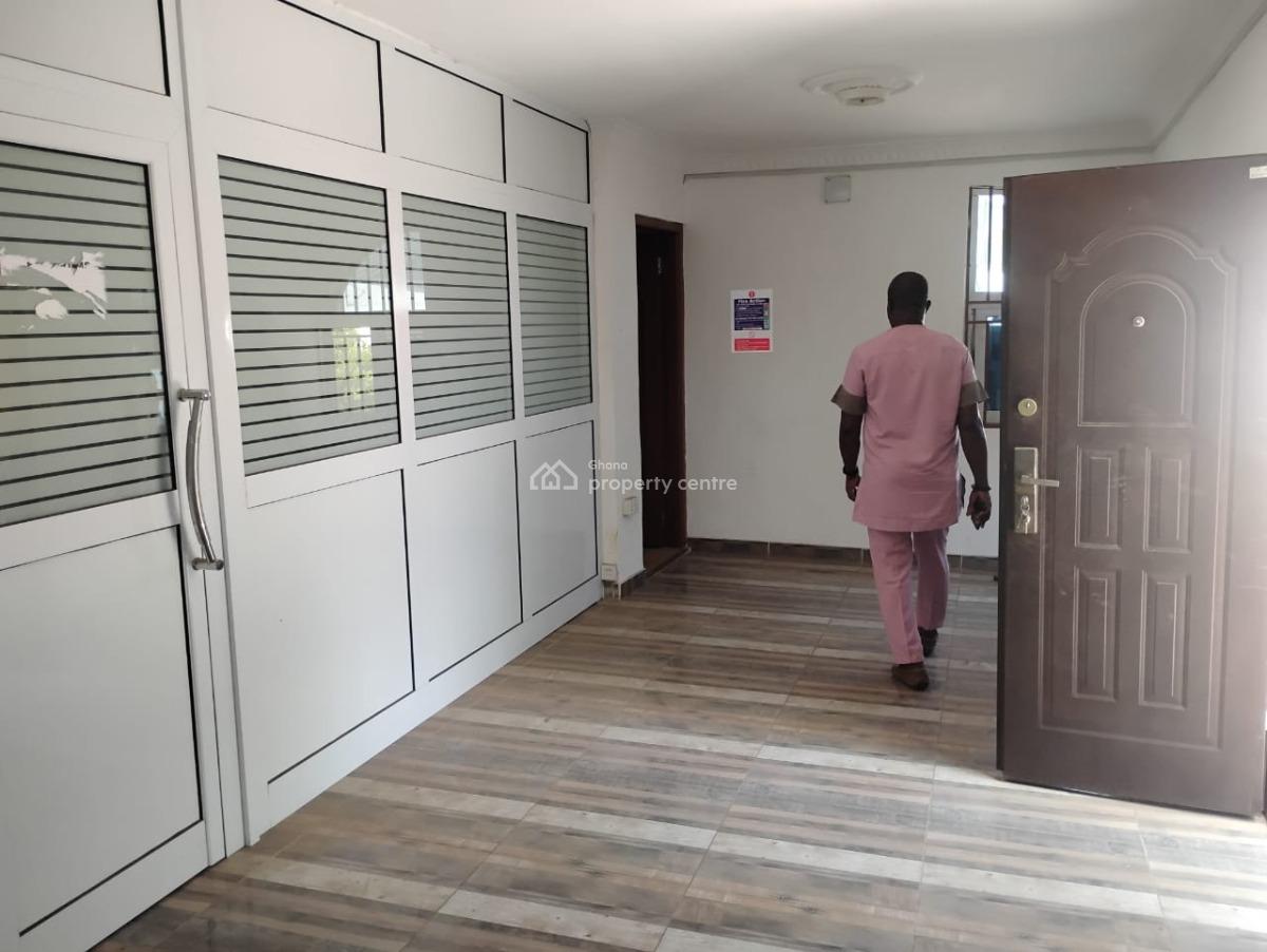 Executive 4 Bedrooms, Dzorwulu, Accra, House for Rent