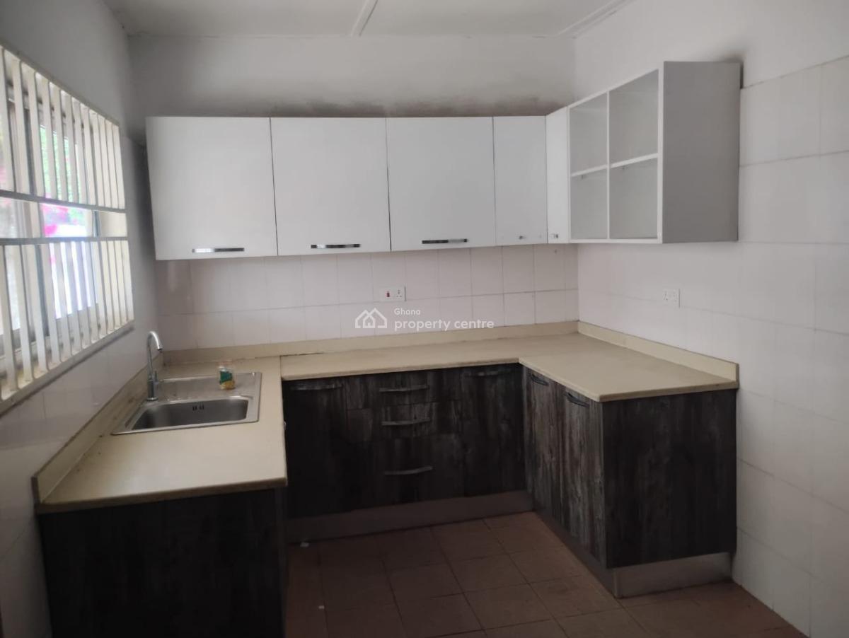 Executive 4 Bedrooms, Dzorwulu, Accra, House for Rent