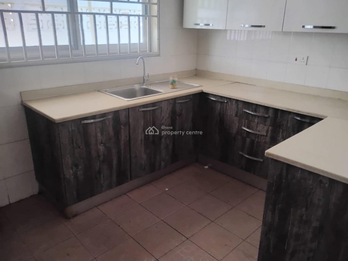 Executive 4 Bedrooms, Dzorwulu, Accra, House for Rent