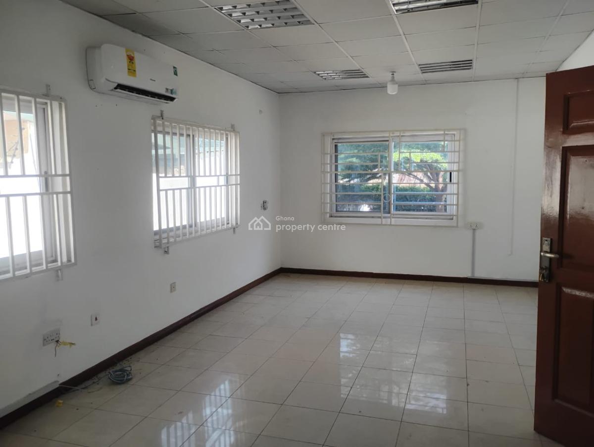 Executive 4 Bedrooms, Dzorwulu, Accra, House for Rent