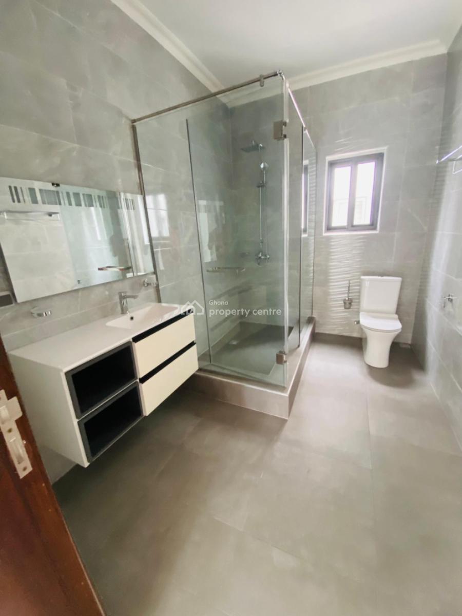 4-bedroom Townhouse, Seekers Realty, Airport Residential Area, Accra, Townhouse for Rent