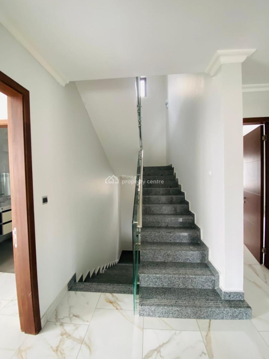4-bedroom Townhouse, Seekers Realty, Airport Residential Area, Accra, Townhouse for Rent