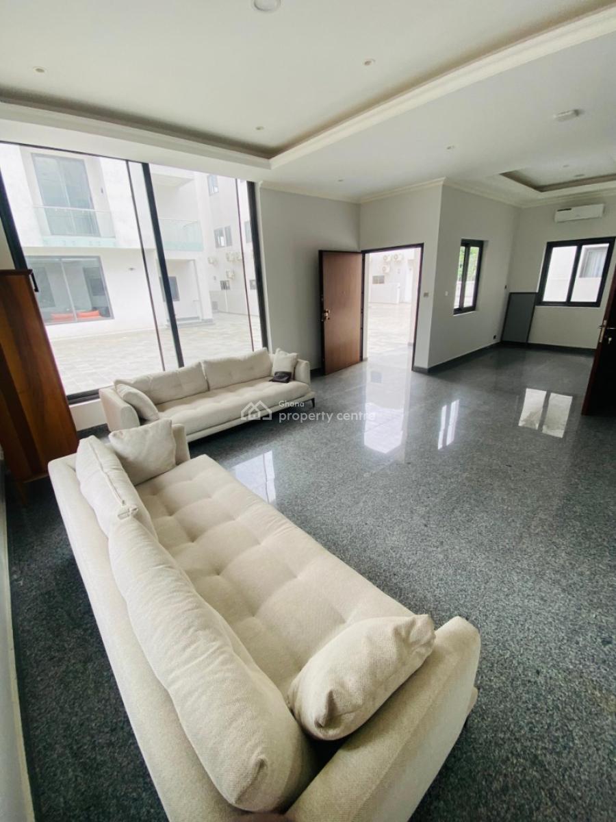 4-bedroom Townhouse, Seekers Realty, Airport Residential Area, Accra, Townhouse for Rent