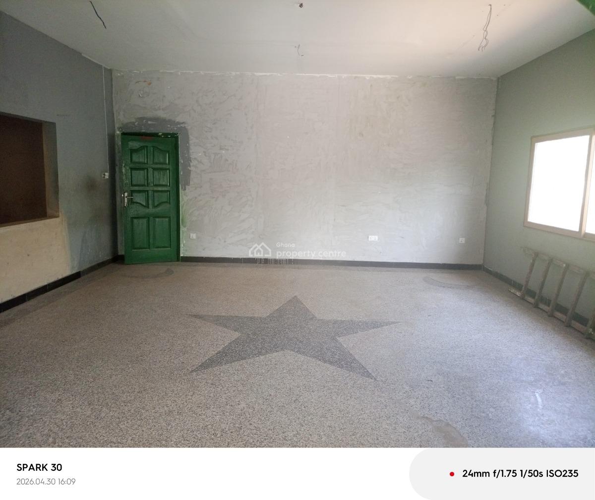 House, Osu Oxford Street, Osu, Accra, House for Sale