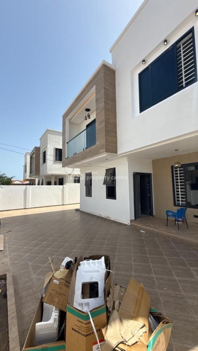 Executive 3-bedroom Detached House @spintex, Baatsonaa, Spintex, Accra, Detached Duplex for Rent