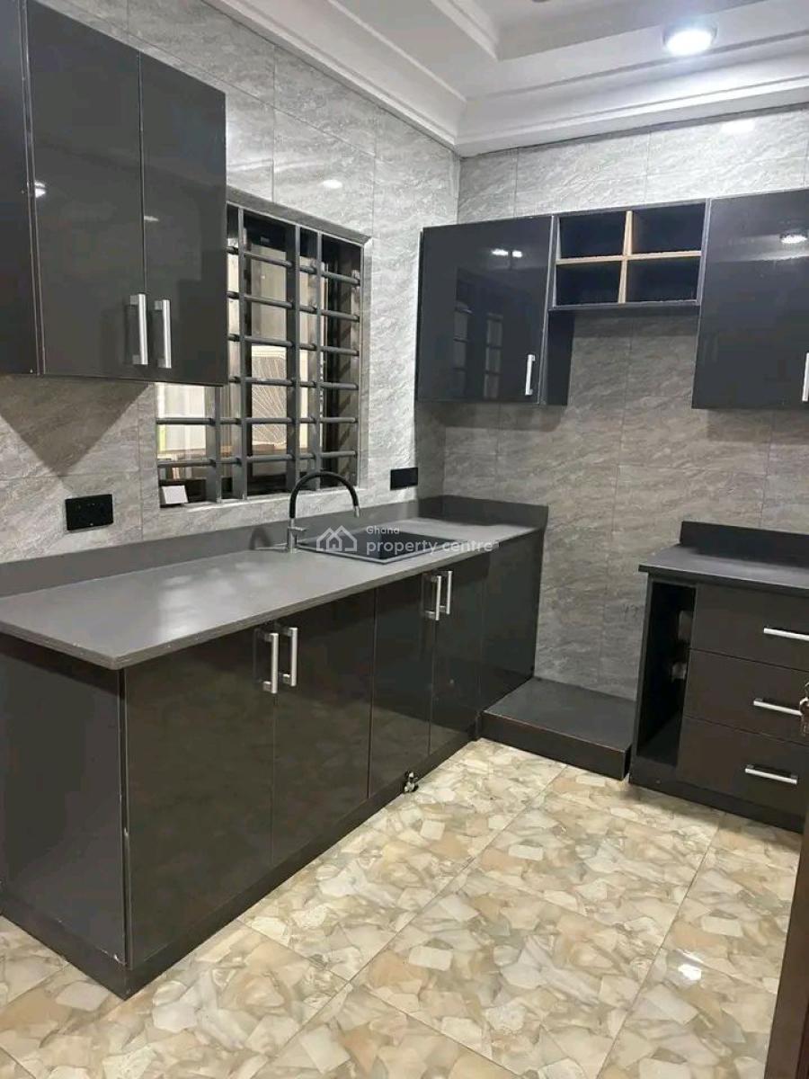 Executive 2-bedroom Flat @ North Legon, North Legon, Accra, Apartment for Rent