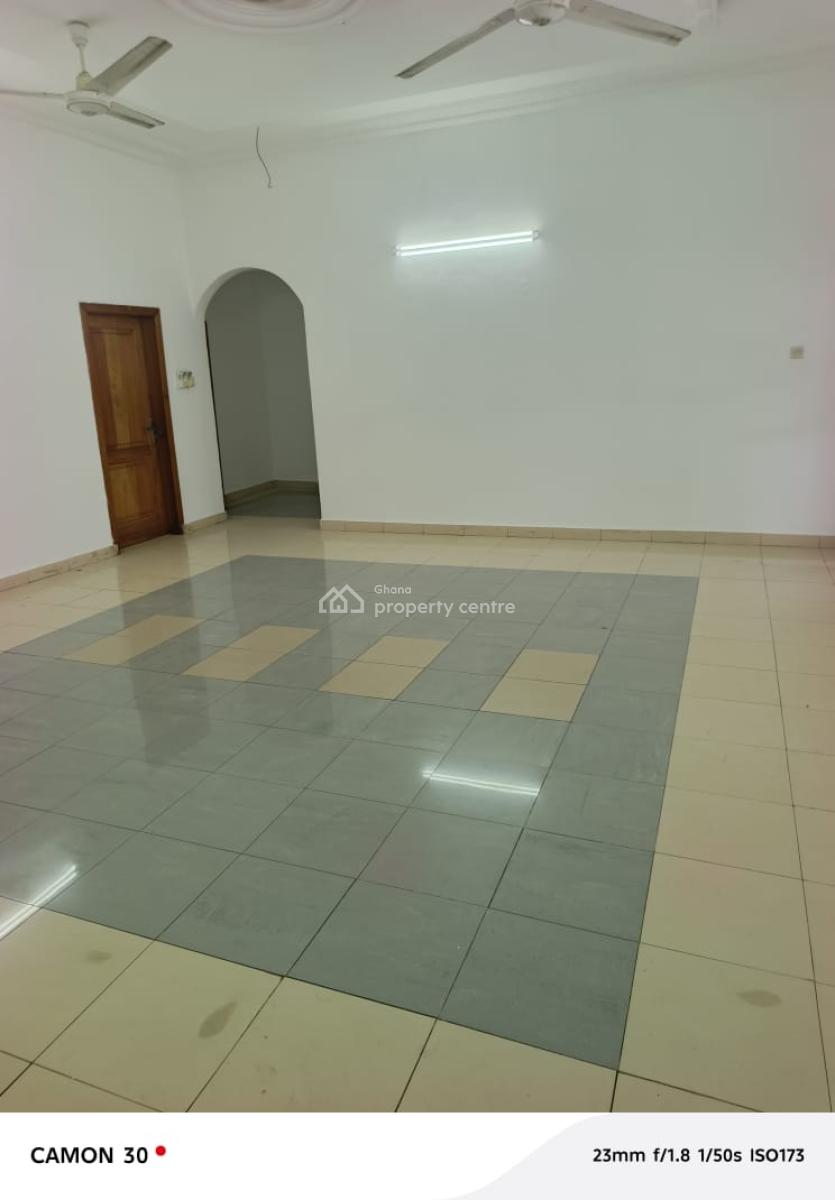 14-bedroom House at Cantonment, Seekers Realty, Cantonments, Accra, Detached Bungalow for Rent