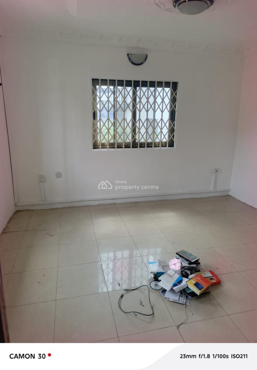 14-bedroom House at Cantonment, Seekers Realty, Cantonments, Accra, Detached Bungalow for Rent