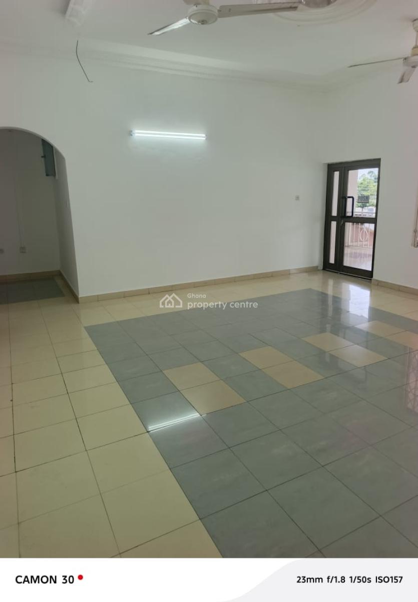 14-bedroom House at Cantonment, Seekers Realty, Cantonments, Accra, Detached Bungalow for Rent
