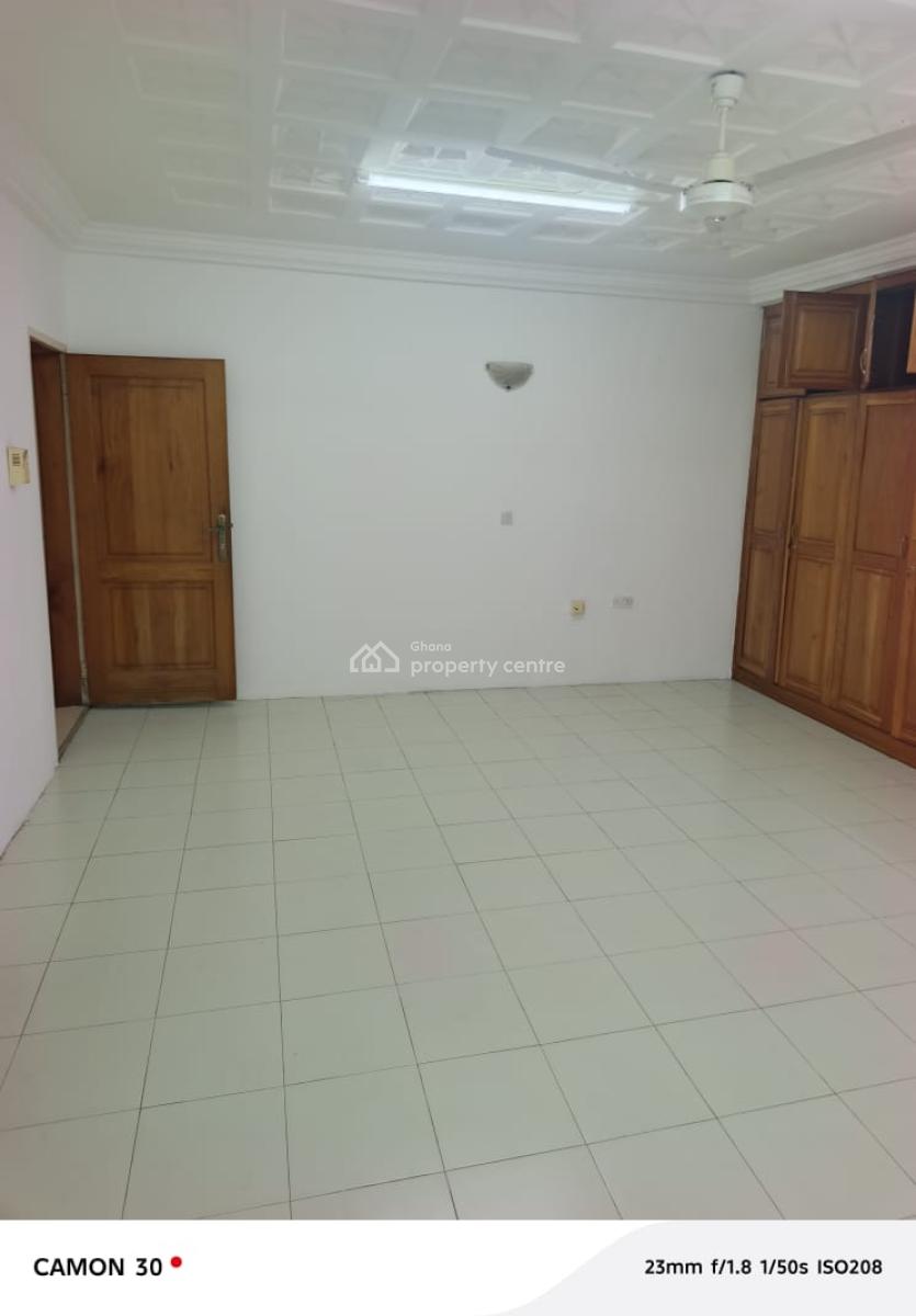 14-bedroom House at Cantonment, Seekers Realty, Cantonments, Accra, Detached Bungalow for Rent