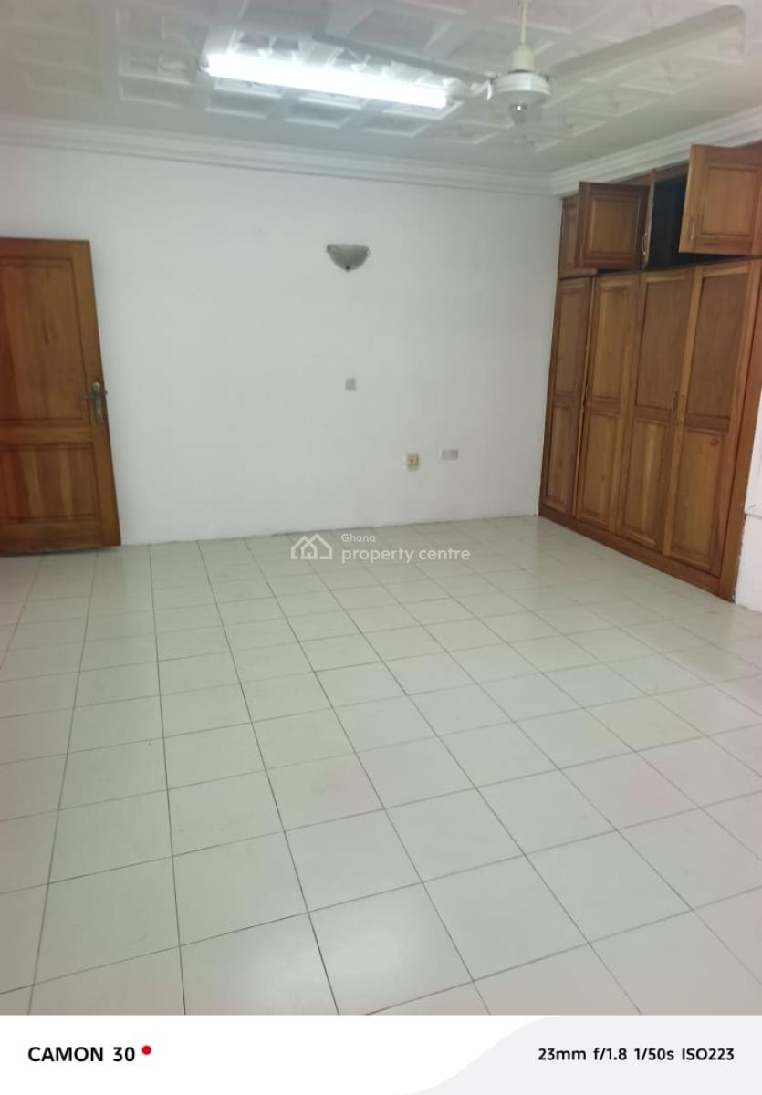 14-bedroom House at Cantonment, Seekers Realty, Cantonments, Accra, Detached Bungalow for Rent