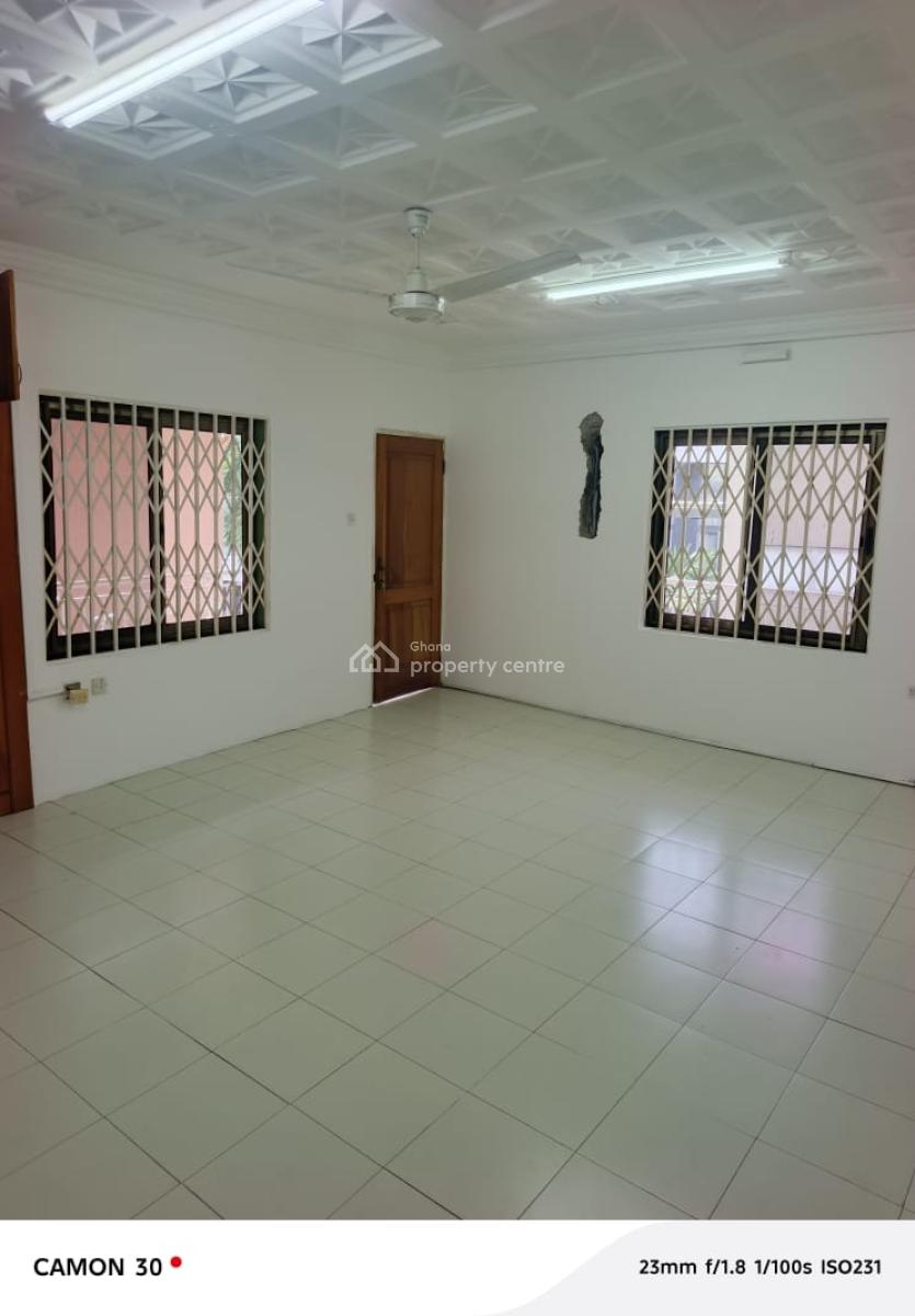 14-bedroom House at Cantonment, Seekers Realty, Cantonments, Accra, Detached Bungalow for Rent