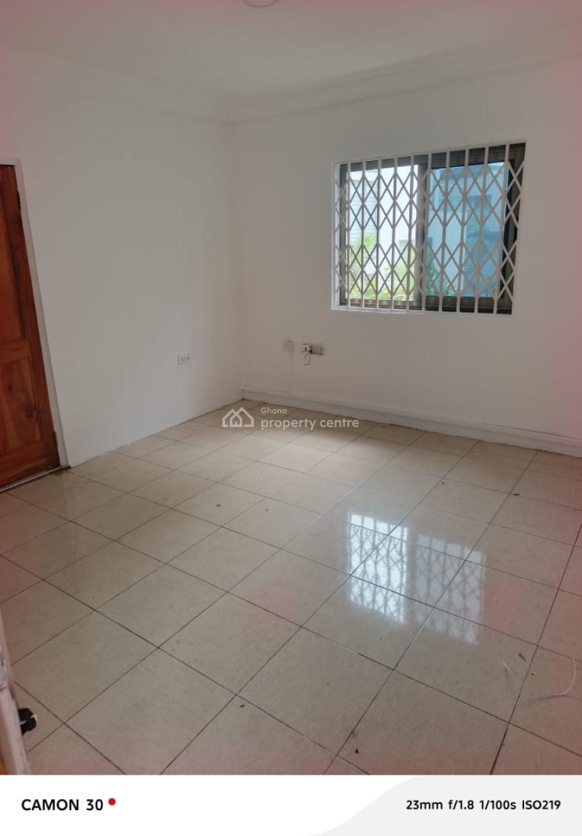 14-bedroom House at Cantonment, Seekers Realty, Cantonments, Accra, Detached Bungalow for Rent