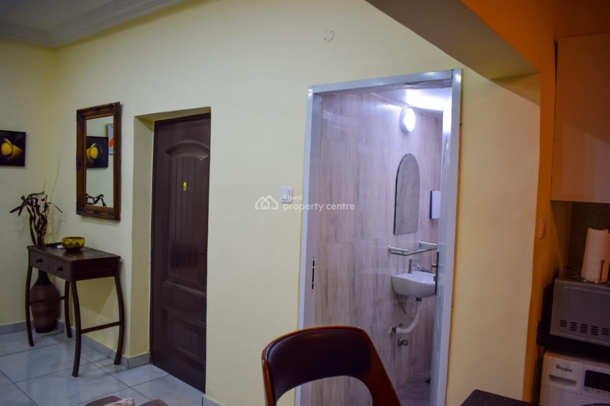 2-bedrooms Fully Finished, Labone Ecobank Side, North Labone, Accra, Apartment for Rent