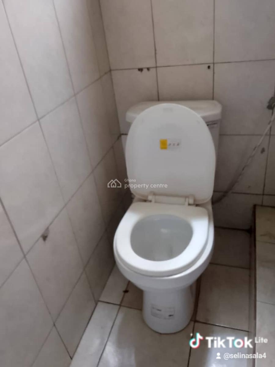 Commercial Property, Tse Addo Goil Filling Statoin, Tse Addo, Accra, Shop for Rent
