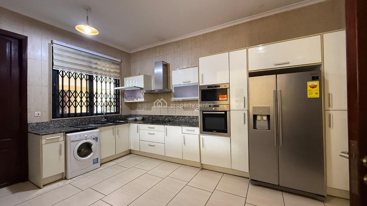 Furnished 3 Bedroom Townhouse in a Gated Community with Pool and Gym, Cantonments, Accra, Townhouse for Rent