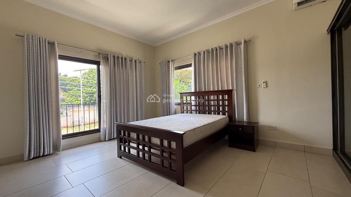 Furnished 3 Bedroom Townhouse in a Gated Community with Pool and Gym, Cantonments, Accra, Townhouse for Rent