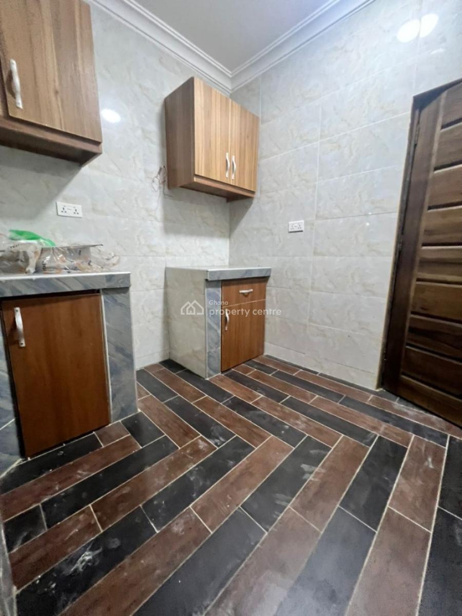 One Bedroom Self Contain Apartment, Tse Addo Round About, Tse Addo, Accra, Mini Flat for Rent