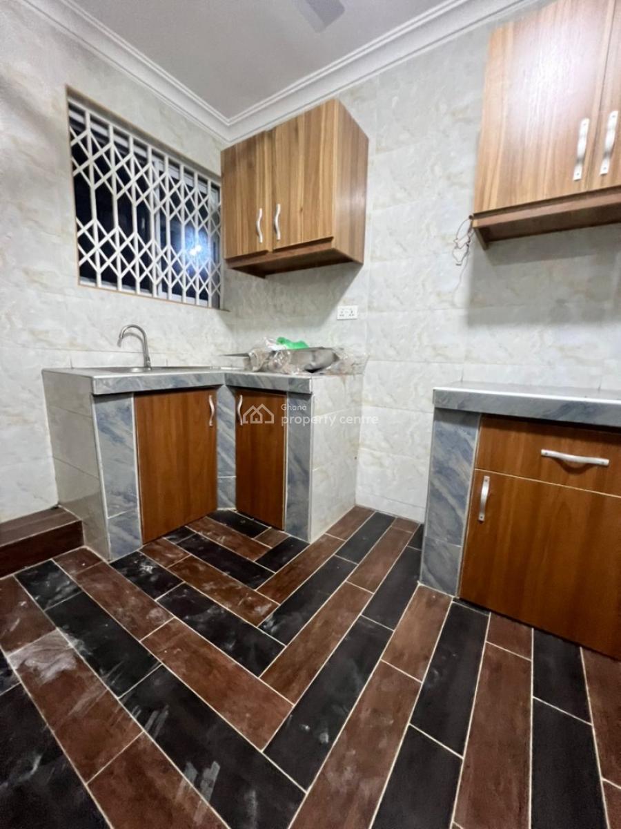 One Bedroom Self Contain Apartment, Tse Addo Round About, Tse Addo, Accra, Mini Flat for Rent