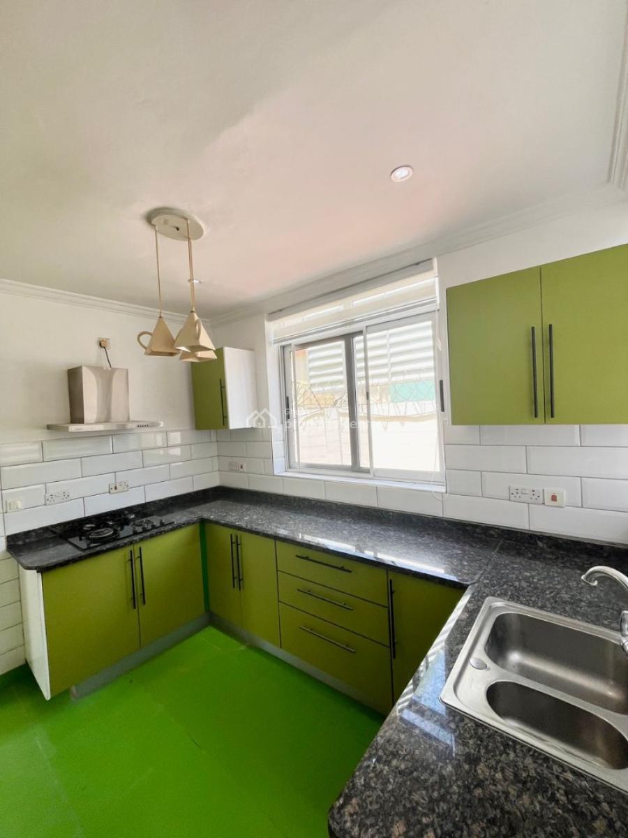 2 Bebroom Self Compound, Cantonment, Cantonments, Accra, House for Rent