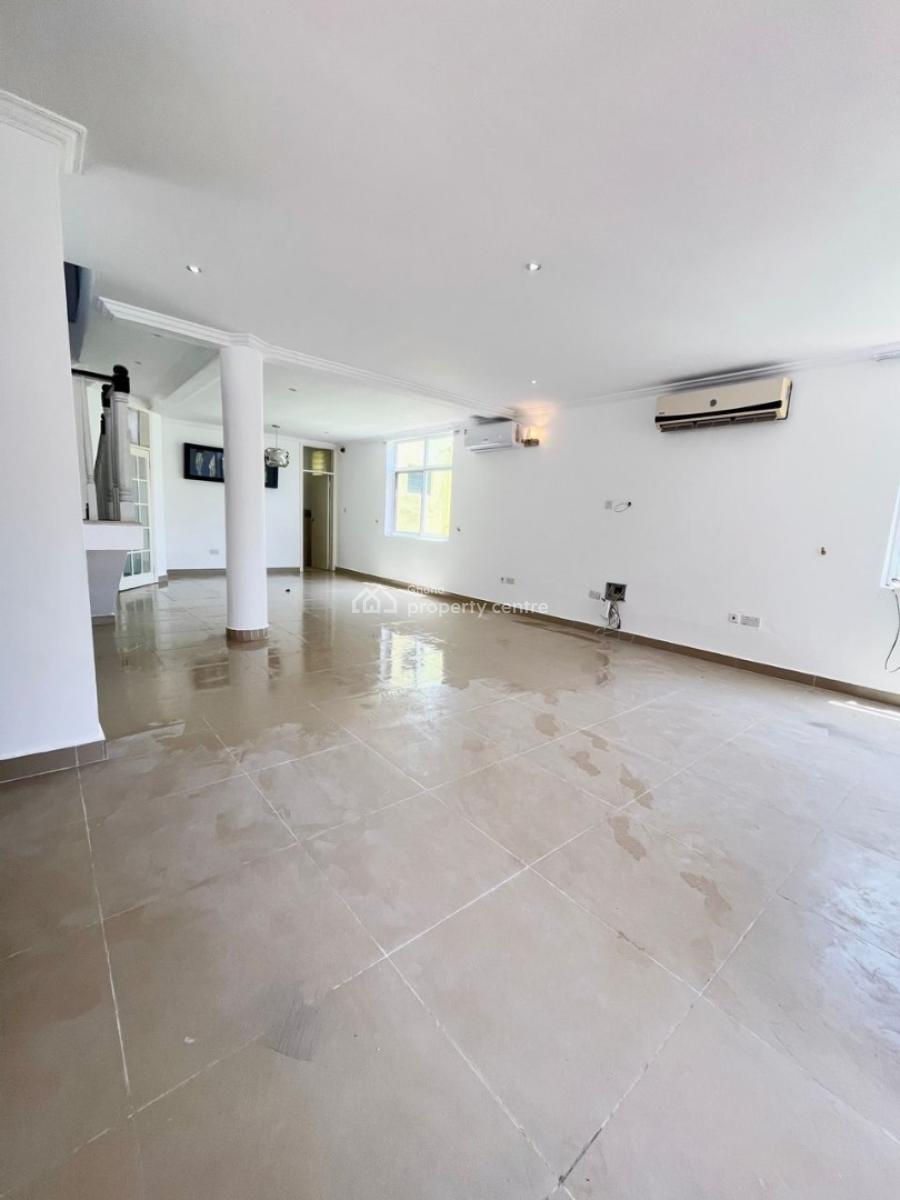 2 Bebroom Self Compound, Cantonment, Cantonments, Accra, House for Rent