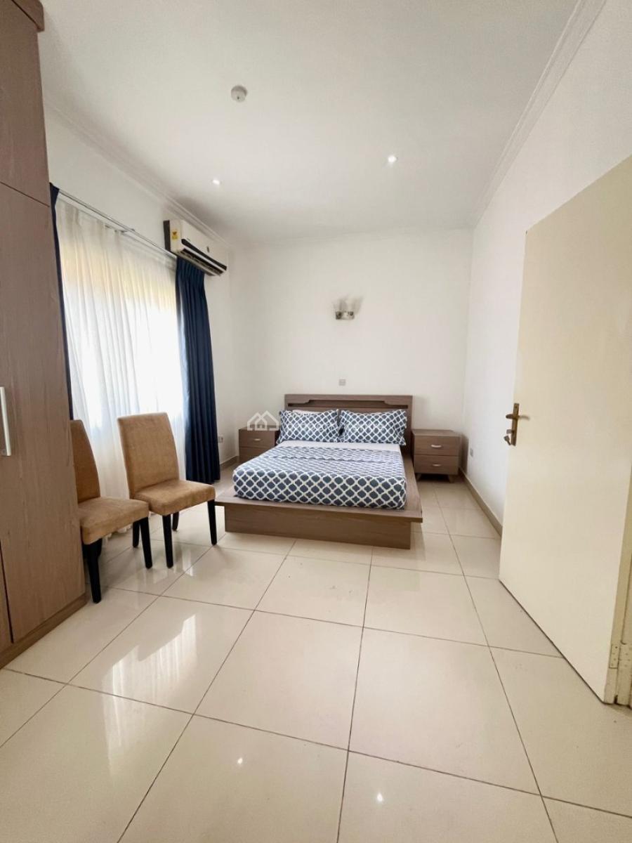 2 Bebroom Self Compound, Cantonment, Cantonments, Accra, House for Rent