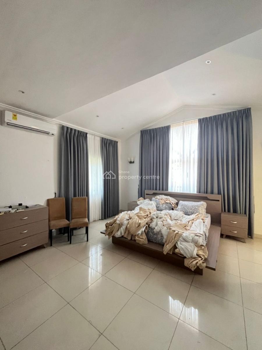 2 Bebroom Self Compound, Cantonment, Cantonments, Accra, House for Rent