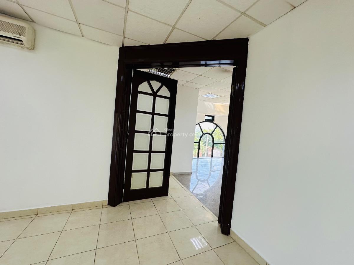 1000 Sqm Office Space, Dzorwulu, Dzorwulu, Accra, Office Space for Rent