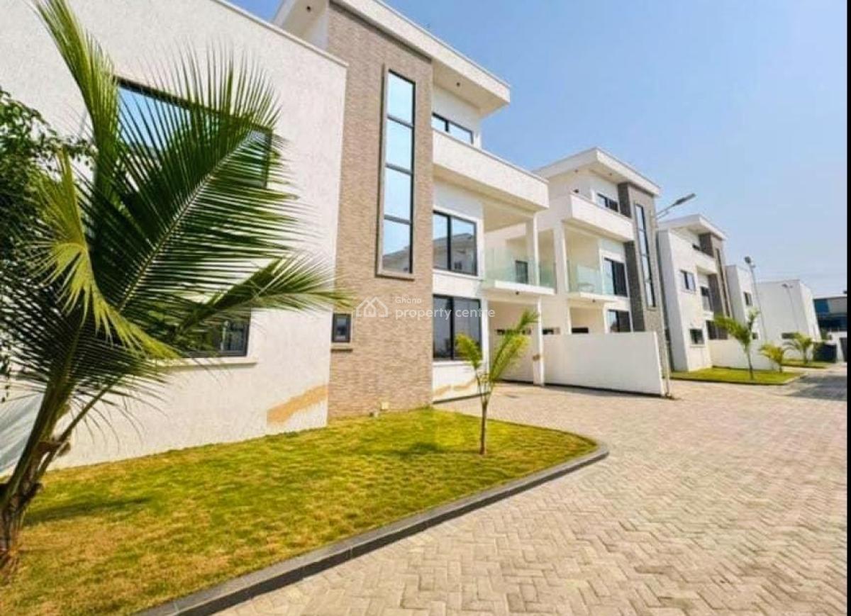Four Bedroom Exclusive House, Nii Martey Street, East Airport, Airport Residential Area, Accra, Semi-detached Duplex for Rent