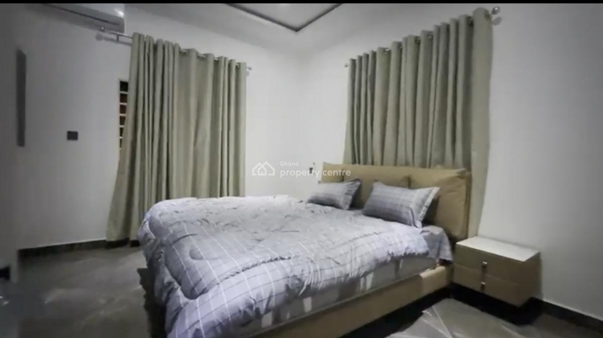 Four Bedroom Exclusive House, Nii Martey Street, East Airport, Airport Residential Area, Accra, Semi-detached Duplex for Rent